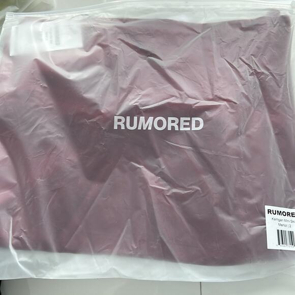 NWT $98 RUMORED Kerrigan satin mini skirt merlot 2 - Picture 6 of 14